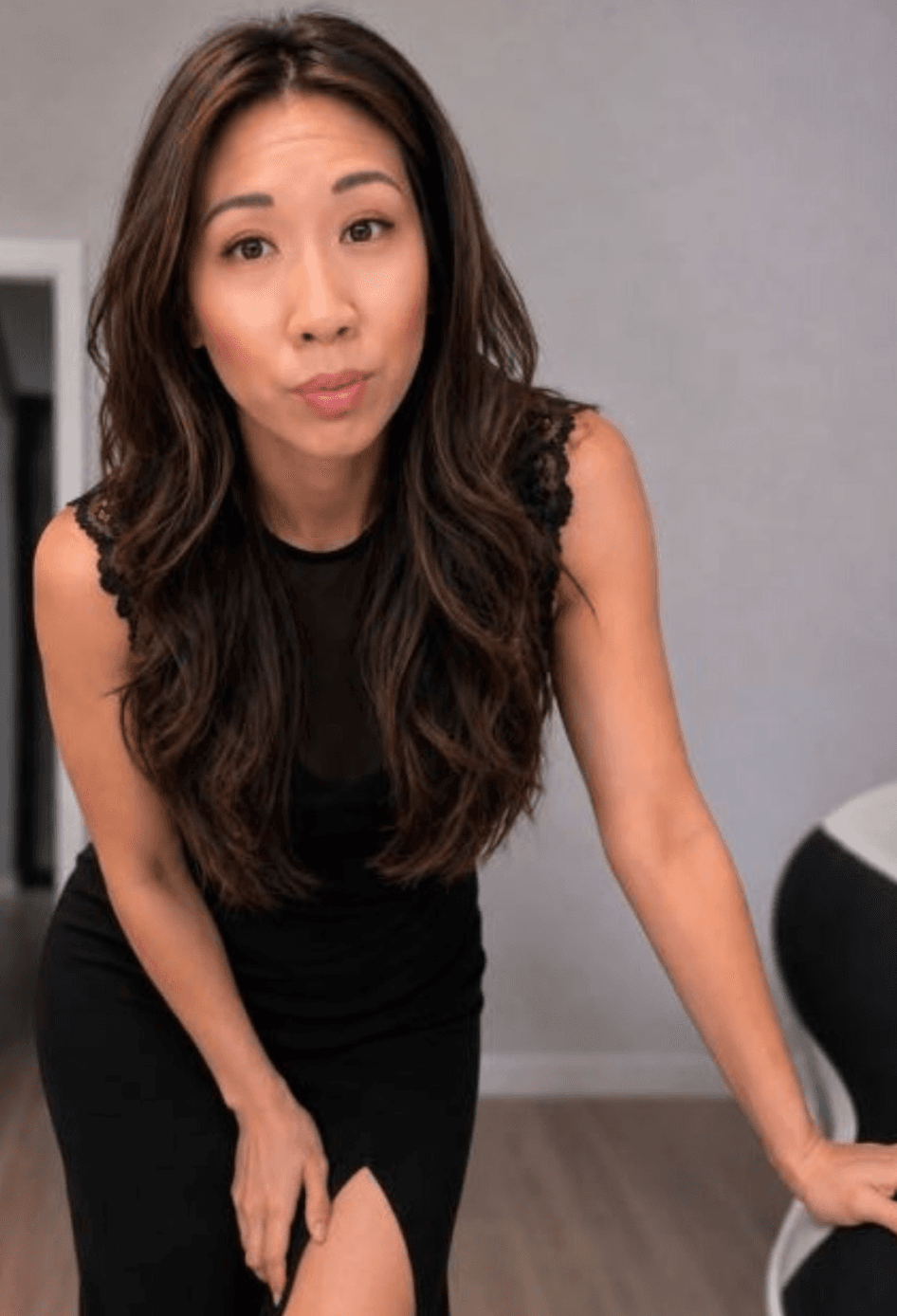 Carmen Liu, Englishacker